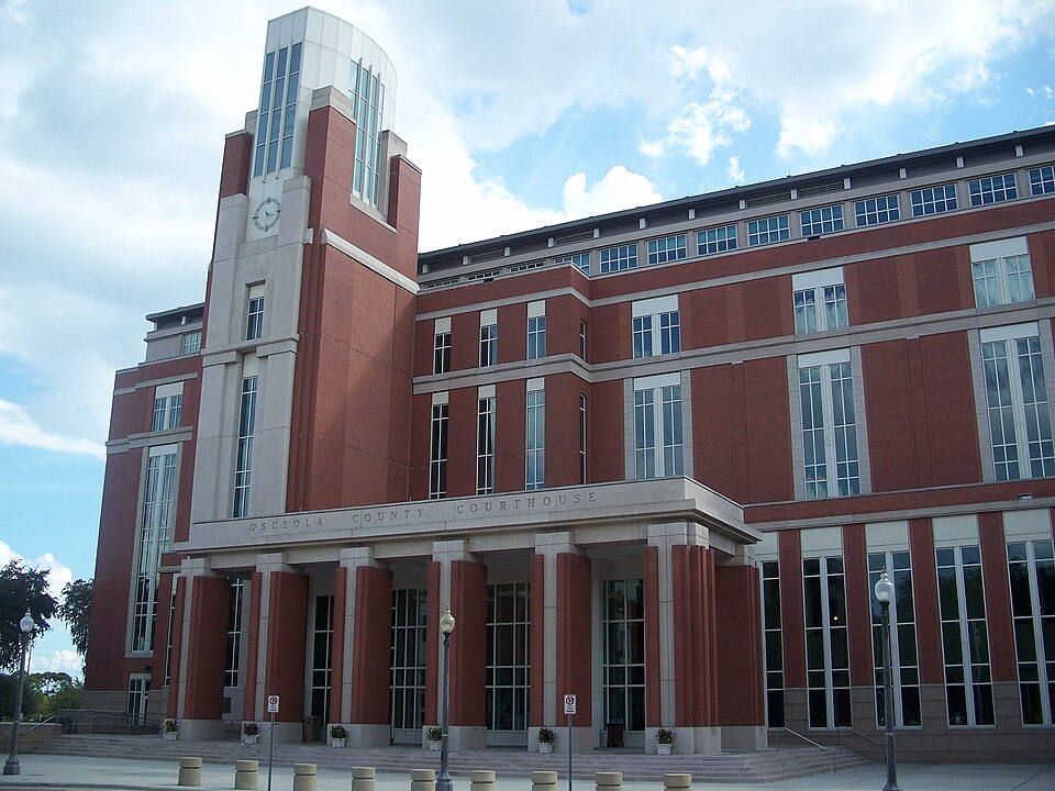 Kissimmee County Courthouse